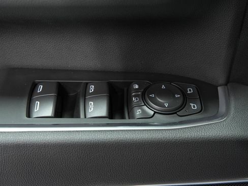 New 2025 GMC Sierra 2500 SLT w/ SLT Premium Package image 24