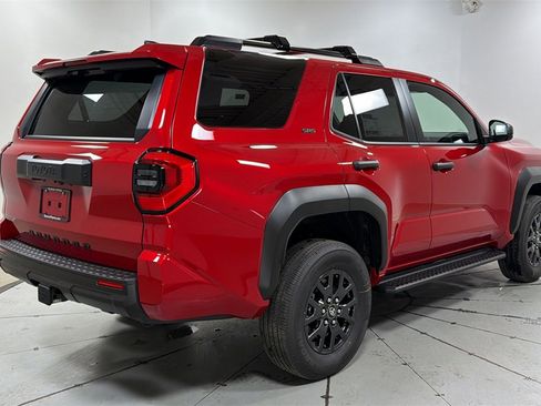New 2026 Toyota 4Runner SR5 image 5
