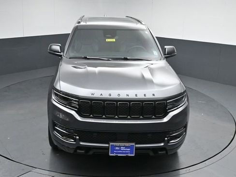 Used 2023 Jeep Wagoneer Series II AWD/4WD image 47