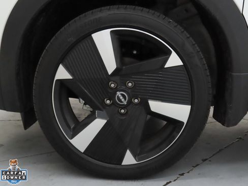 Used 2025 Nissan Kicks SR AWD/4WD image 26