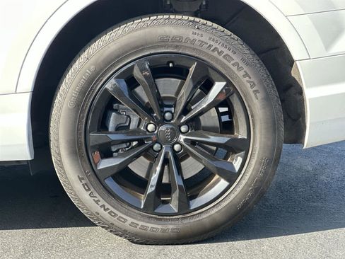 Used 2019 Audi Q7 3.0T Premium w/ Convenience Package image 8