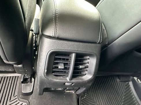 Used 2022 Jeep Cherokee Latitude Lux AWD/4WD image 22