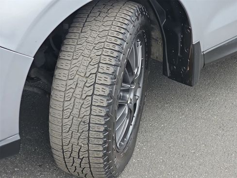 Used 2016 Subaru Forester 2.5i Premium image 32