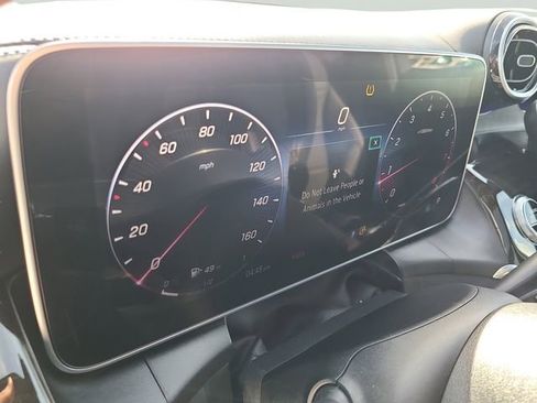 Used 2023 Mercedes-Benz GLC 300 4MATIC image 16