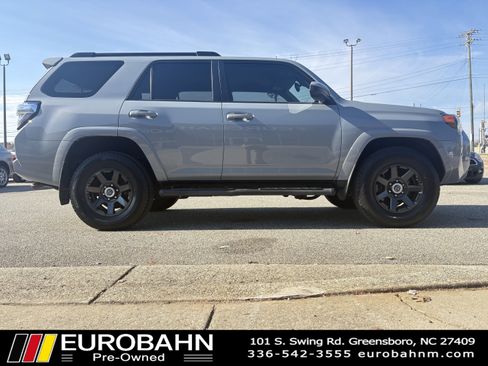 Used 2021 Toyota 4Runner Trail Special Edition image 6