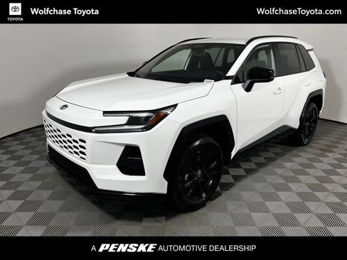 Used 2026 Toyota RAV4 SE w/ Convenience Package AWD/4WD image 1
