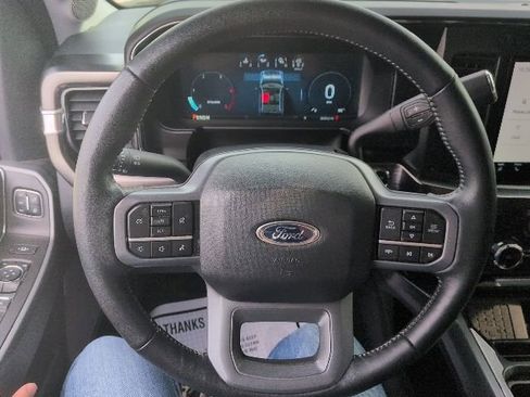 Used 2024 Ford F350 Lariat w/ Chrome Package image 7