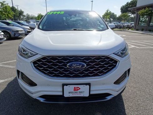 Used 2020 Ford Edge Titanium w/ Equipment Group 301A AWD/4WD image 9