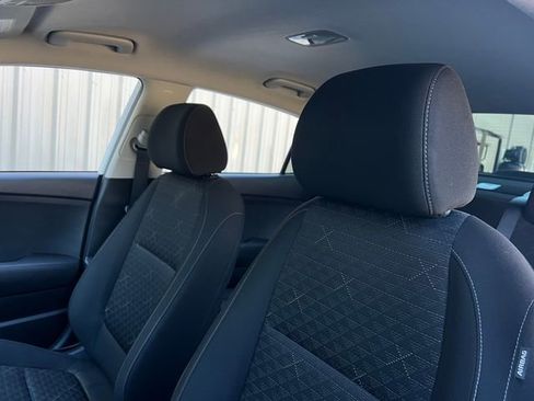 Used 2021 Kia Rio LX image 13