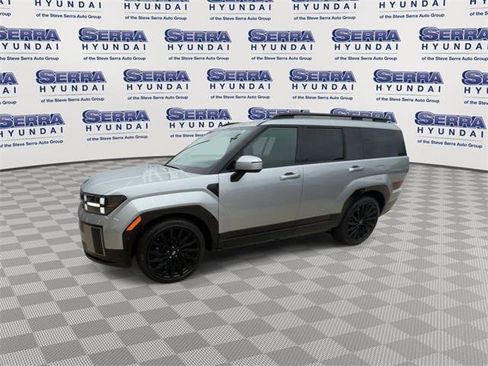 Used 2025 Hyundai Santa Fe Calligraphy image 4