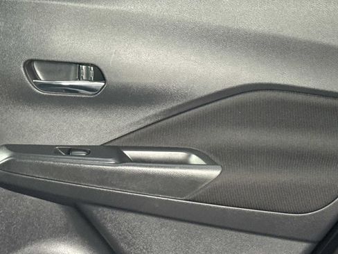 Certified 2024 Nissan Kicks SV image 14