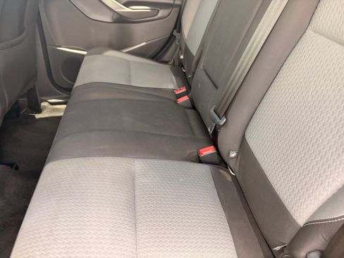 Used 2017 Ford Escape SE FWD image 15