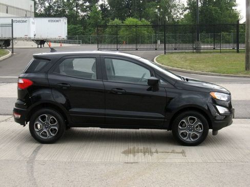 Used 2021 Ford EcoSport S FWD image 9