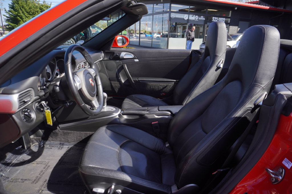 Used 2006 Porsche 911 Carrera 4S AWD/4WD image 21
