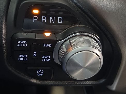 Used 2020 RAM 1500 Laramie AWD/4WD image 22
