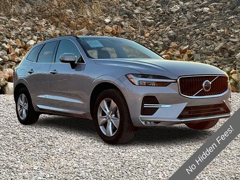 Used 2022 Volvo XC60 B5 Momentum AWD/4WD image 9