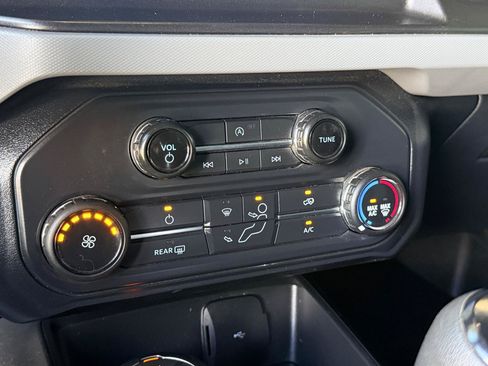 Used 2022 Ford Bronco 2-Door AWD/4WD image 18