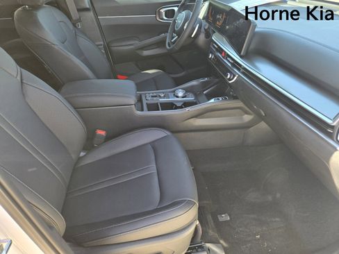 New 2025 Kia Sorento EX w/ EX Panoramic Sunroof Package image 9