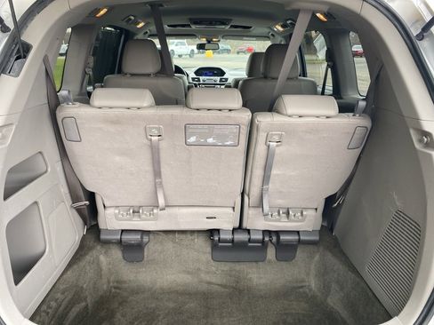 Used 2015 Honda Odyssey Touring image 19