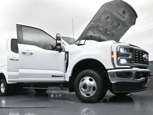 Used 2025 Ford F350 Lariat w/ Lariat Ultimate Package AWD/4WD image 50