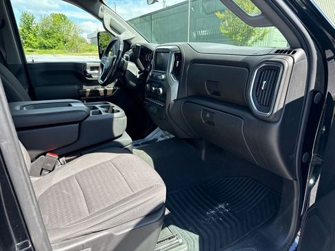 Used 2022 Chevrolet Silverado 2500 LT w/ Convenience Package AWD/4WD image 13