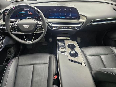 Used 2023 Cadillac Lyriq 2WD image 22