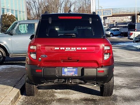 Used 2025 Ford Bronco Sport Badlands image 7