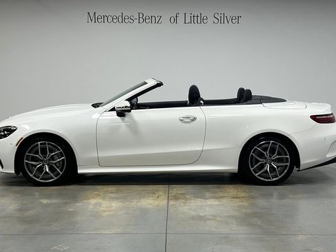 Used 2023 Mercedes-Benz E 450 4MATIC Cabriolet image 3