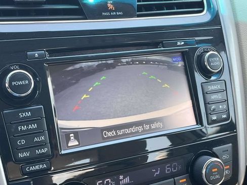 Used 2015 Nissan Altima 2.5 SL w/ Technology Package FWD image 31