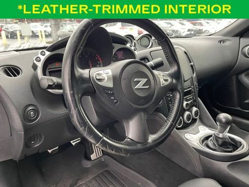 Used 2014 Nissan 370Z Touring image 14