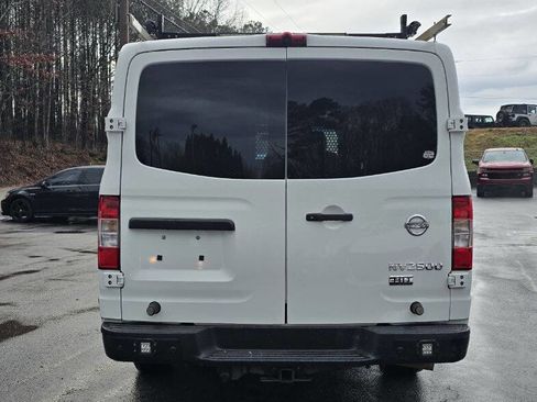 Used 2015 Nissan NV 2500 SV w/ Side & Curtain Airbag Package image 7