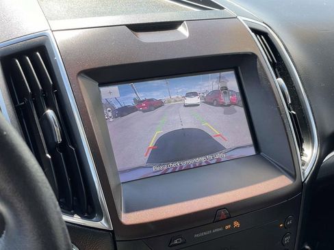 Certified 2020 Ford Edge Titanium w/ Equipment Group 301A image 15