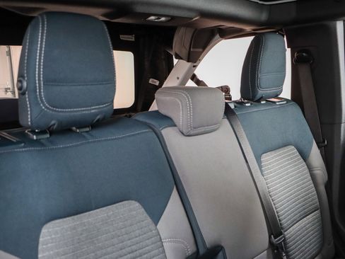 Used 2022 Ford Bronco Outer Banks image 28