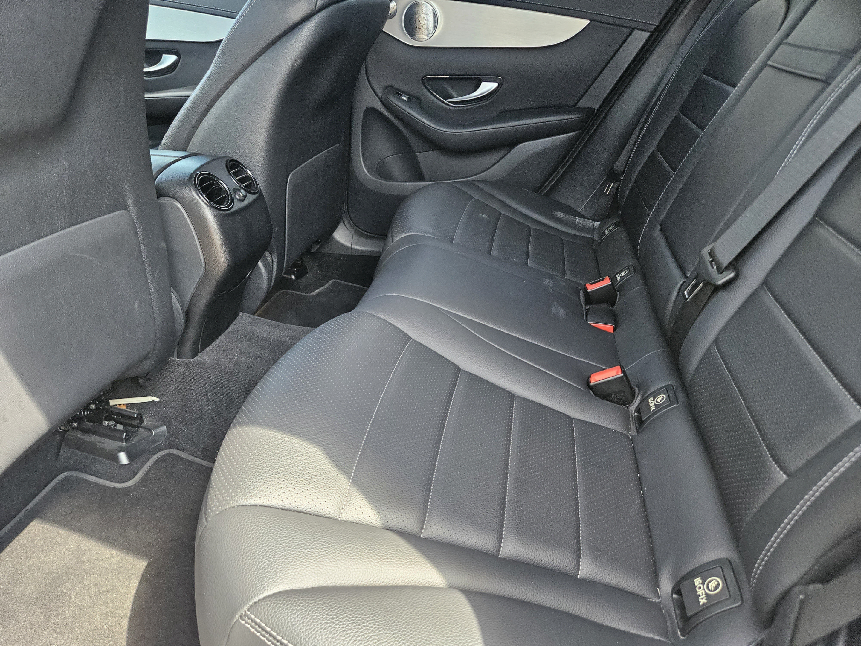 Used 2019 Mercedes-Benz GLC 300 4MATIC Coupe image 22