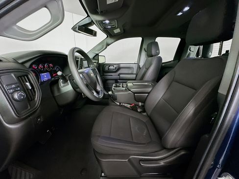 Used 2022 Chevrolet Silverado 1500 Custom w/ Safety Confidence Package RWD image 13