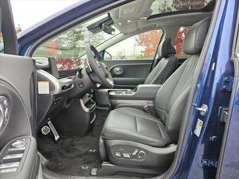 New 2026 Hyundai Ioniq 9 Calligraphy AWD/4WD image 16