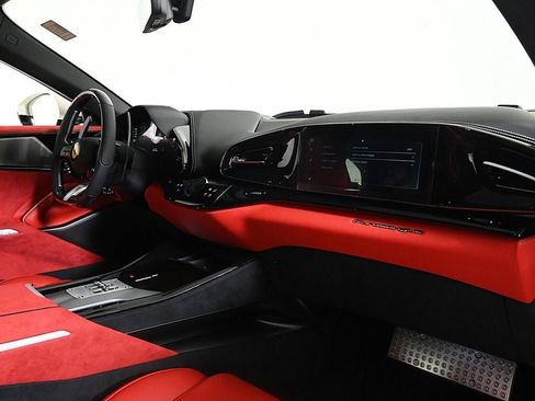 Used 2026 Ferrari Purosangue AWD/4WD image 15