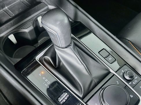 Used 2025 MAZDA CX-50 AWD 2.5 Hybrid w/ Premium Pkg image 25
