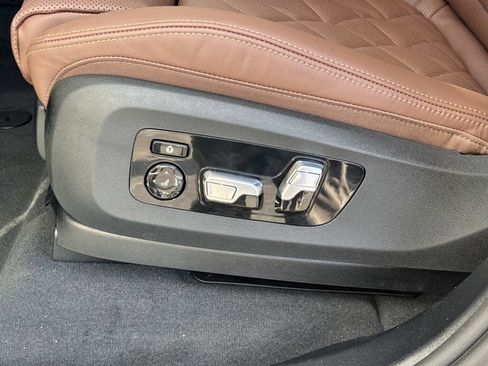 New 2026 BMW X5 xDrive40i w/ Climate Comfort Package image 21