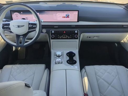 Used 2025 Genesis GV80 3.5T Prestige AWD/4WD image 14