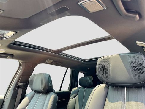 New 2026 Cadillac Vistiq Luxury image 22