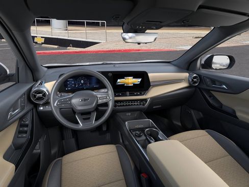 New 2026 Chevrolet Equinox ACTIV w/ Convenience Package III image 15