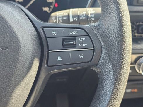 Used 2025 Honda CR-V EX image 31