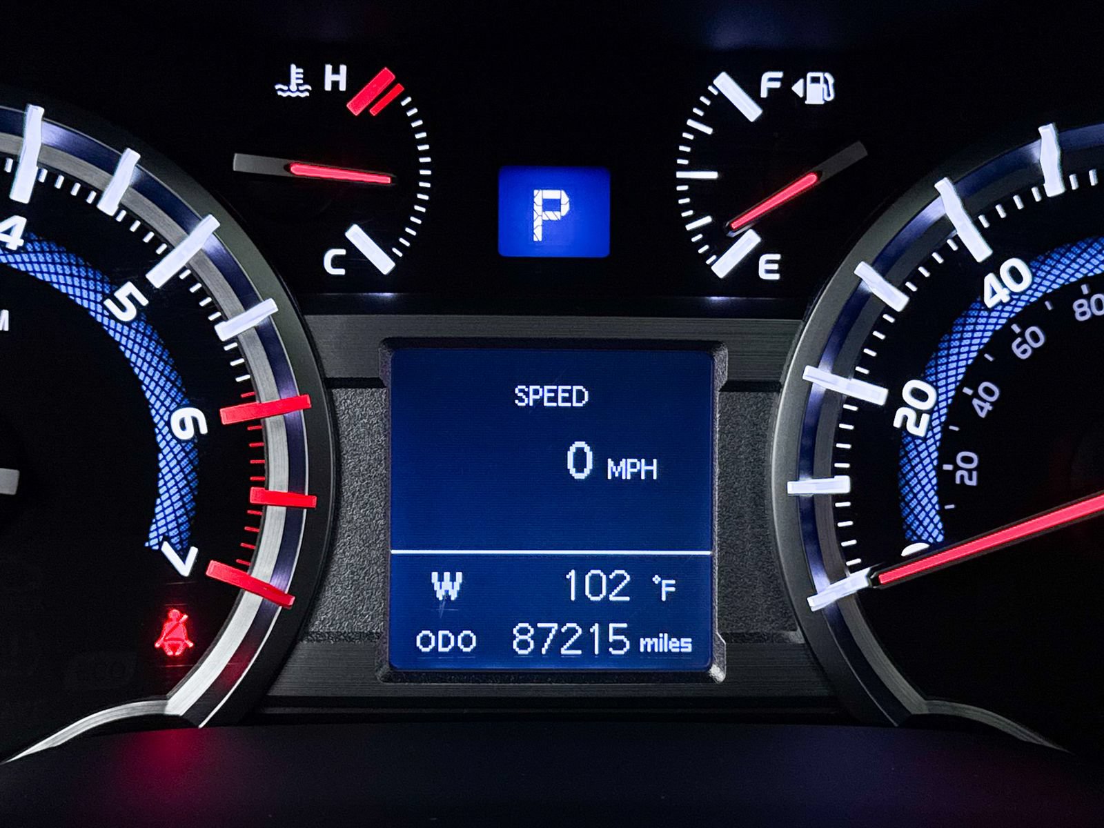 Used 2018 Toyota 4Runner SR5 Premium AWD/4WD image 36