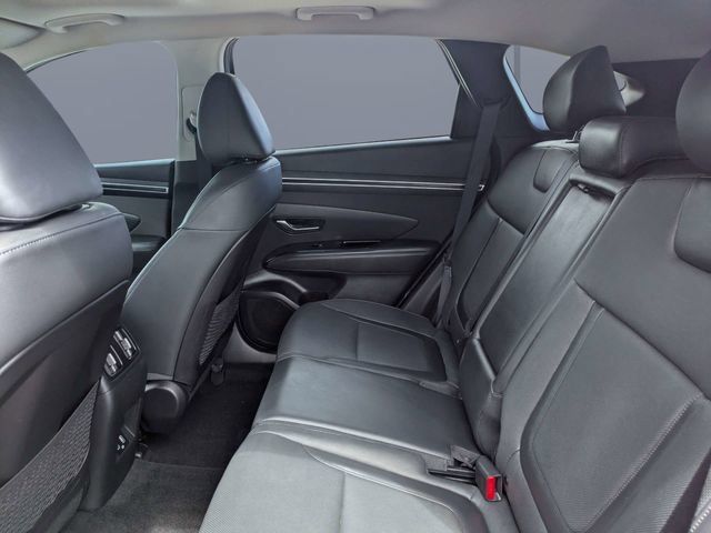 Used 2022 Hyundai Tucson SEL w/ Convenience + Premium Package FWD image 14