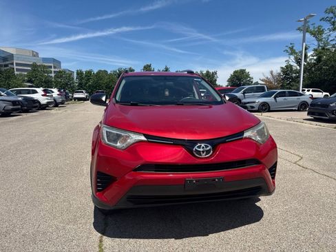 Used 2016 Toyota RAV4 LE FWD image 19