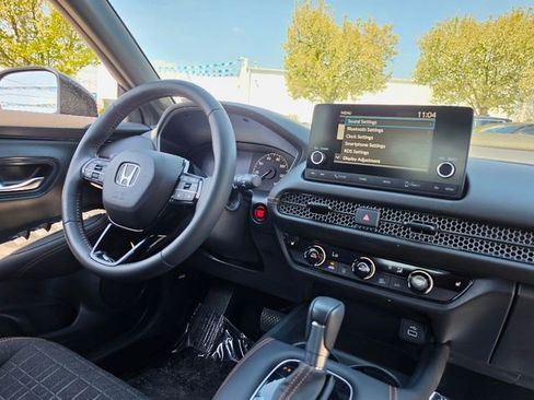 Used 2024 Honda HR-V Sport image 13