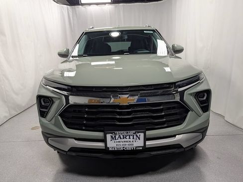 New 2026 Chevrolet TrailBlazer LT w/ Convenience Package AWD/4WD image 9