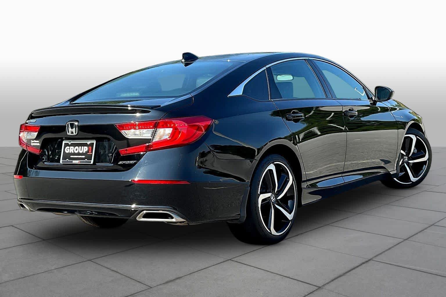 Used 2022 Honda Accord Sport image 13