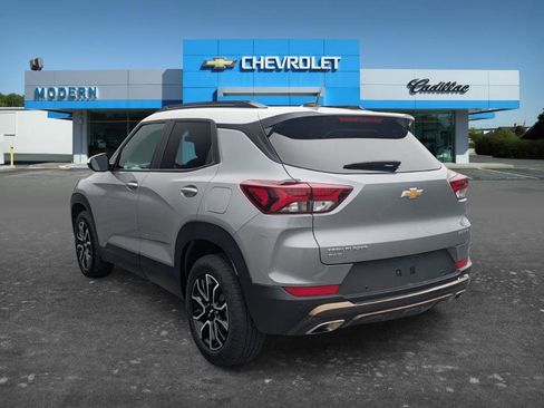 Used 2023 Chevrolet TrailBlazer ACTIV w/ Sun and Liftgate Package image 7